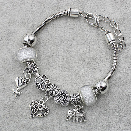 Pandora браслет серебристого цвета сердечко с белыми шармами 9 штук длина браслета 22 см ширина 3 мм, фото 2