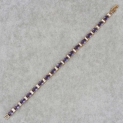 Браслет жіночий тонкий застібка-карабін золотистого кольору з фіолетовими сапфірами розмір 18 см, фото 2