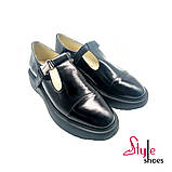 Класичні жіночі туфлі із чорної лакованої шкіри, фото 2
