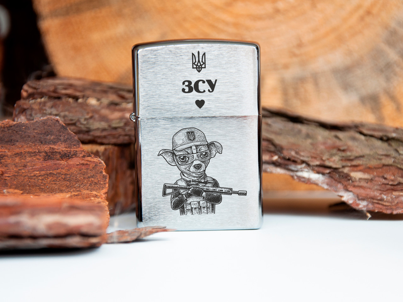 Запальничка Zippo з гравіюванням собаки