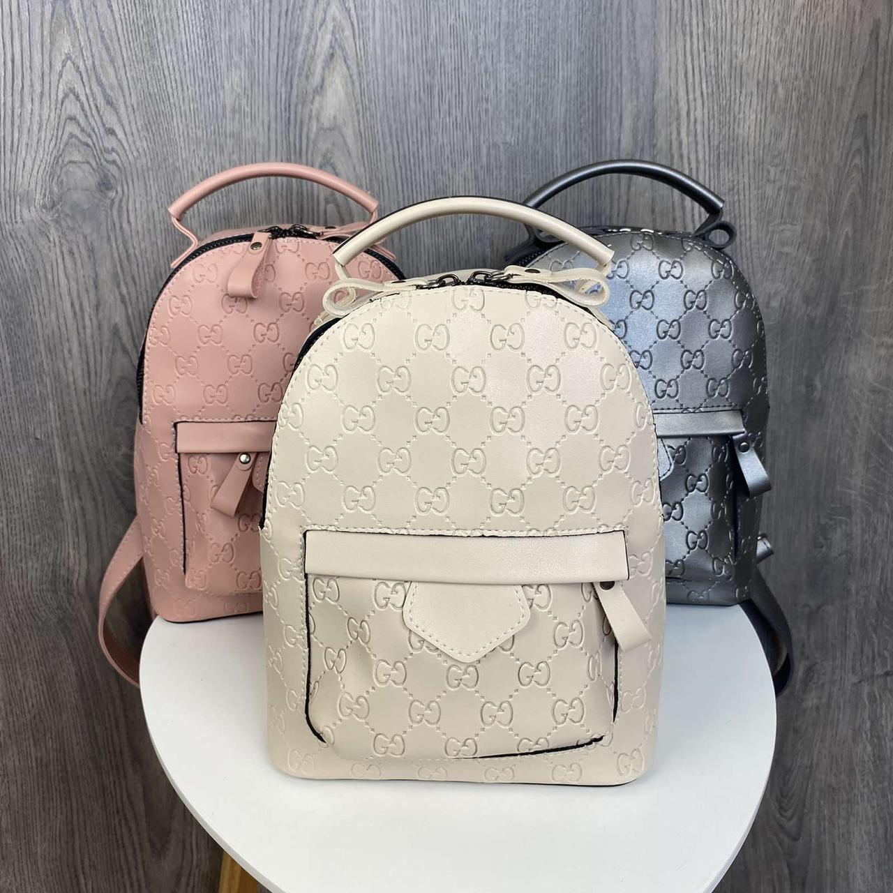 Жіночий мінірюкзак сумка Gucci з тисненням, фото 1