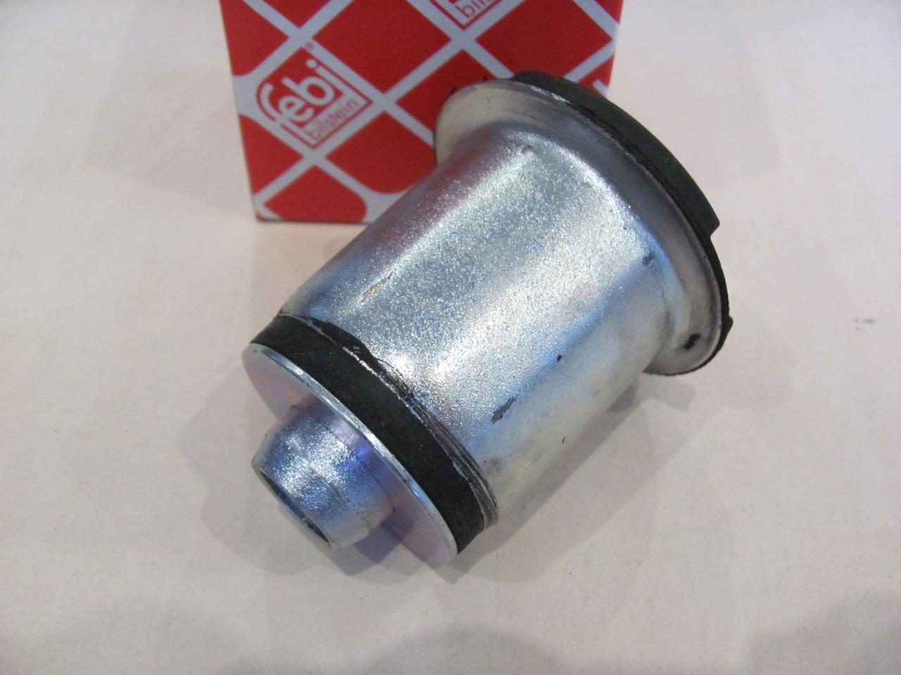 Сайлентблок кріплення передньої балки підрамника Renault Trafic | Opel Vivaro | FEBI 174206, фото 1