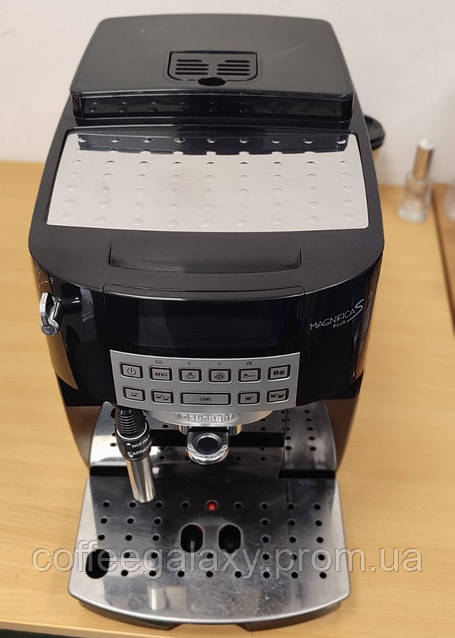 Delonghi Magnifica S Plus ECAM 22.320 SB (б/у), цена: 8500