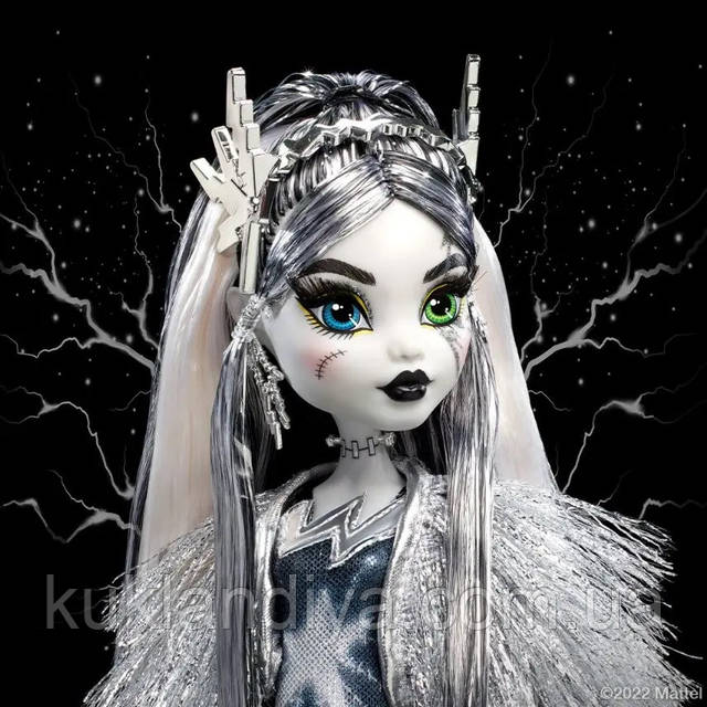 Monster High Voltageous Frankie Stein Doll SDCC 2022 купить в