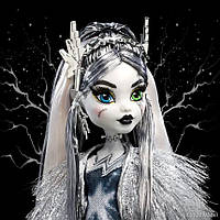 Monster High Voltageous Frankie Stein Doll SDCC 2022