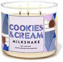 Cookies and Cream Milkshake ароматична свічка оригінал від Bath & Body Works