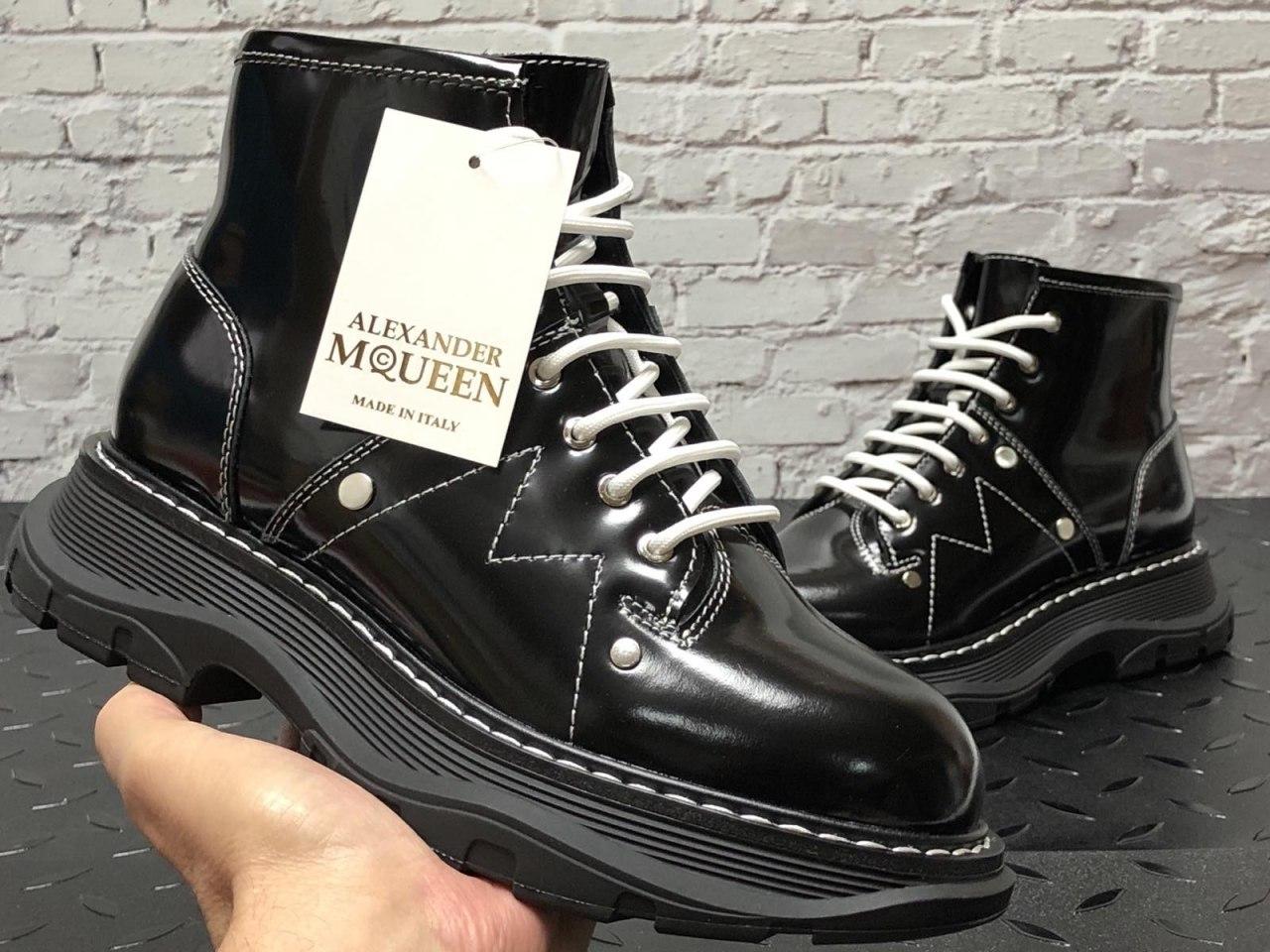 Жіночі черевики зимові Alexandr Mcqueen Tread Slick Boots Black Олександр Макквін чорні шкіряні зима з хутром