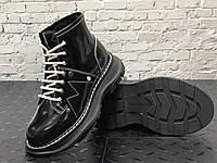 Женские ботинки Alexandr Mcqueen Tread Slick Boots Black / Александр Маккуин черные кожаные зима с мехом