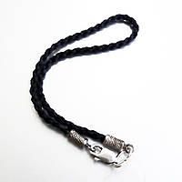 Черная шелковая нить браслет с серебряными замками длинна 20 см