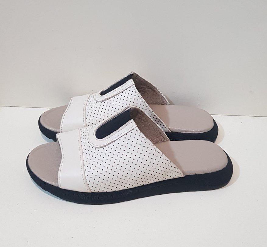 STTOPA Розміри 40-45. Шльопанці великих розмірів на широку ногу шкіряні. 117-4045 Молочні, фото 1