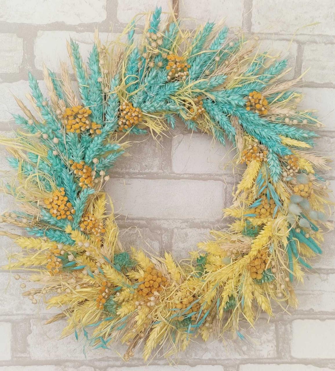 Вінок на двері Краса УкраЇни  2 з  жовто-голубих натуральних матеріалів і сухоцвітів. Д 45 см, фото 1