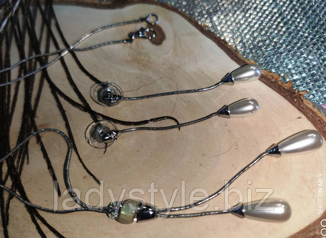 Шикарный серебристый набор -колье и серьги
