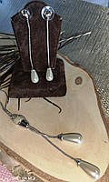 Сріблястий набір: сережки та кольє з перловими камінцями та фіанітами