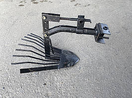 Картоплекопалка (лапа-копалка) з зчіпкою для водяного мотоблока