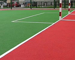 Безшовне травмобезопасное покриття для спортивних майданчиків