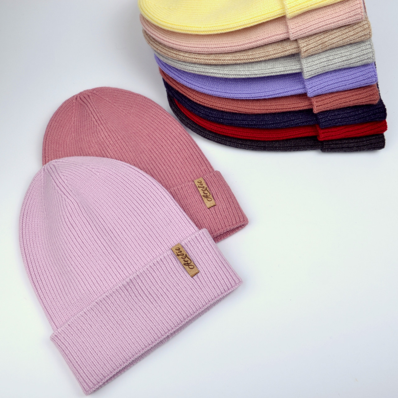 Шапка дитяча стильна широкий відворот весна осінь без утеплення для дівчаток від 3 до 7 років