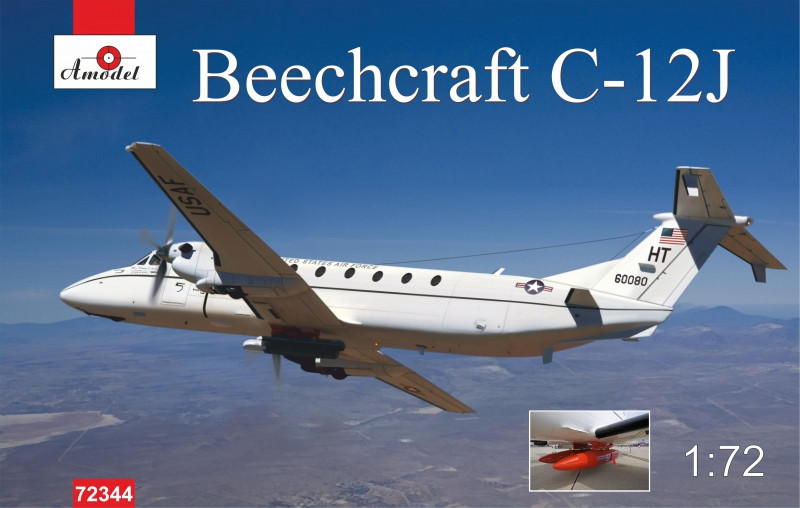 Пластикова модель 1/72 A-model 72344 американський воєний пасажирський літак Beechcraft C-12J, фото 1