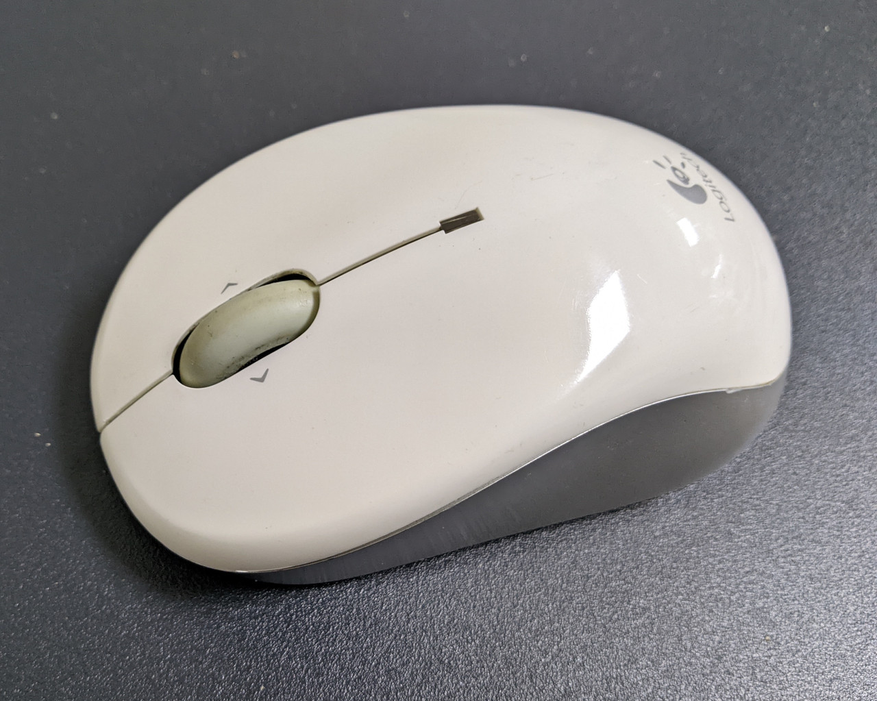 Мышь беспроводная лазерная Logitech V470 M-RCQ142 Bluetooth для ...