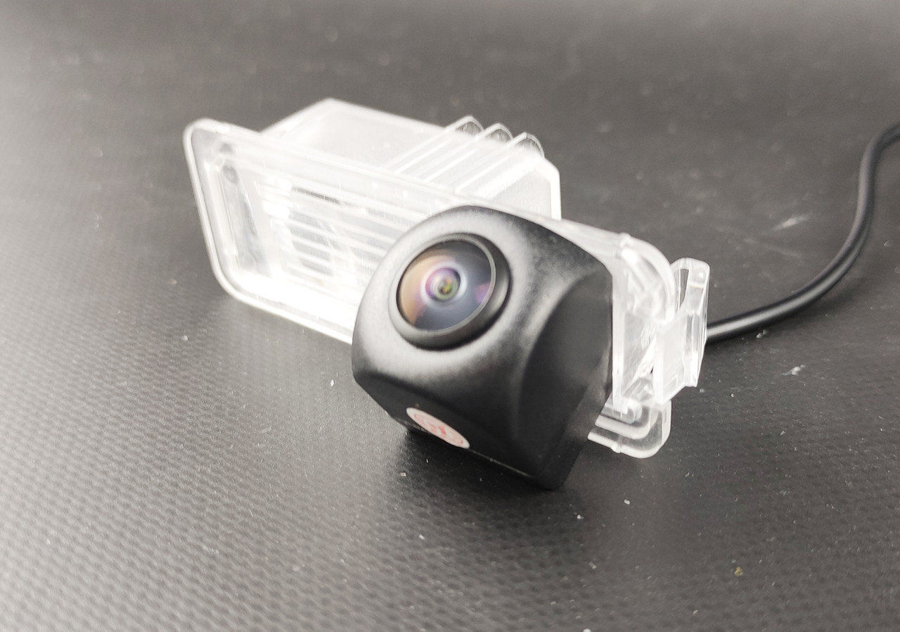 Штатна камера заднього виду Seat Volkswagen Porsche AHD