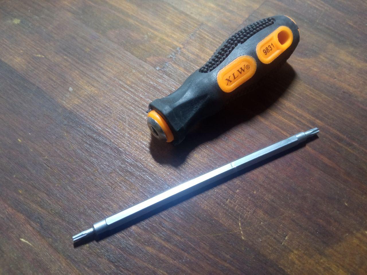Викрутка-перевертень XLW 9831 Torx T6-T8