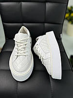 Кеды женские ShoesBand Белые Натуральные кожаные стеганные на высокой белой подошве 40 (25,5-26 см) (S85251-1)