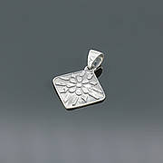 Срібний кулон оберіг "Жіноче щастя" чернений