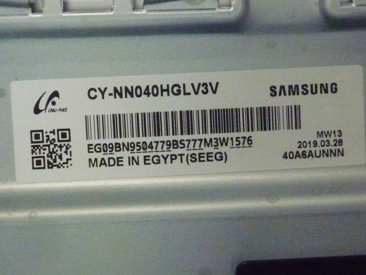 Матриця CY-NN040HGLV3V (розбита) для телевізора LED Samsung UE40NU7182UXXH