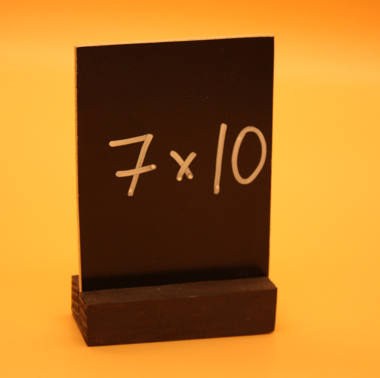 Ценник меловой на подставке 7х10 см. А7 для надписей мелом и маркером Черный - фото 1 - id-p1674101730