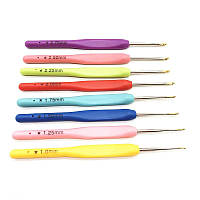 Комплект крючков для плетения 8 шт. (1 мм-2,75 мм), с разноцветными ручками