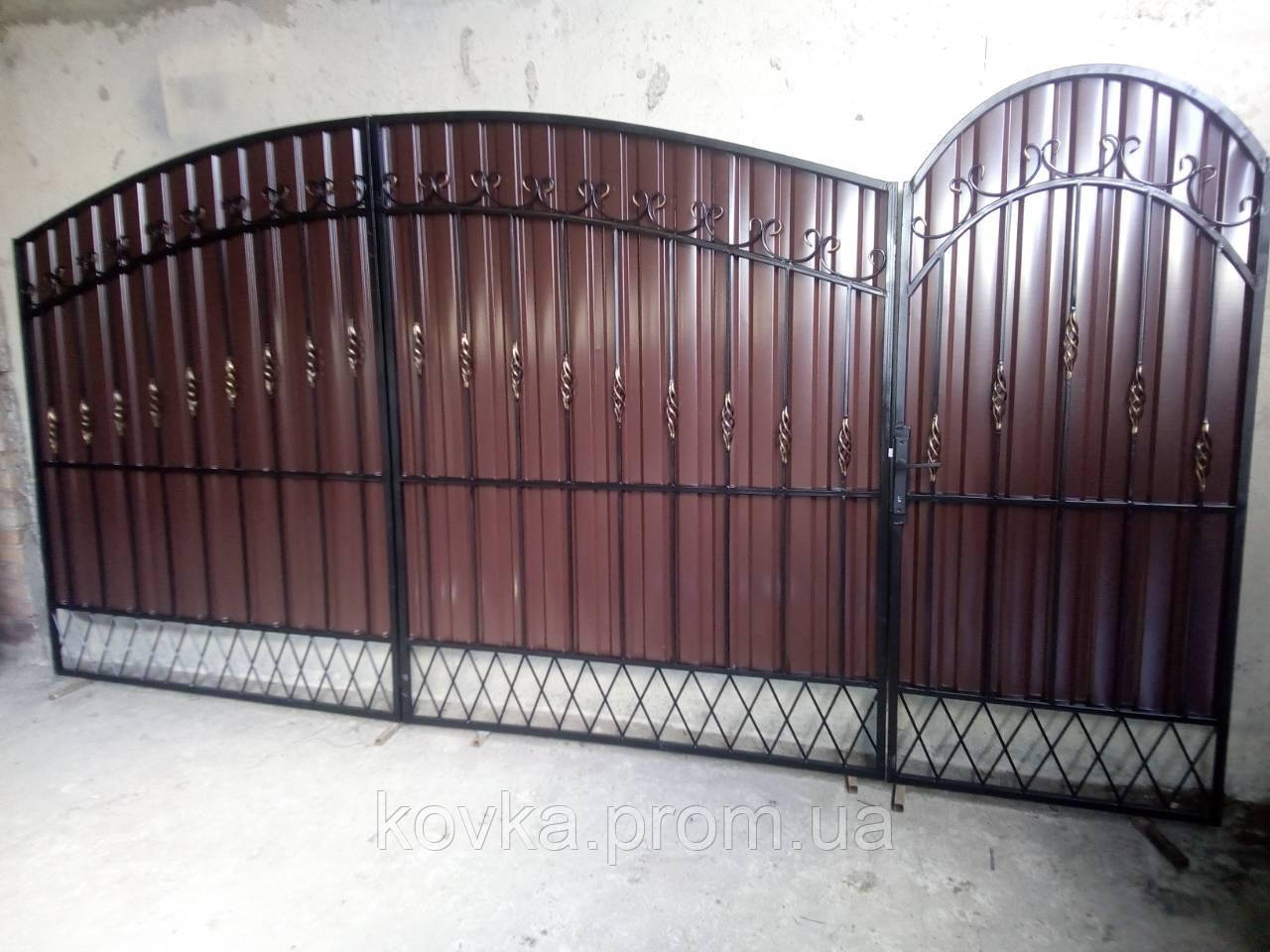 Розпашні ворота з хвірткою з профнастила, код: Р-0118-С