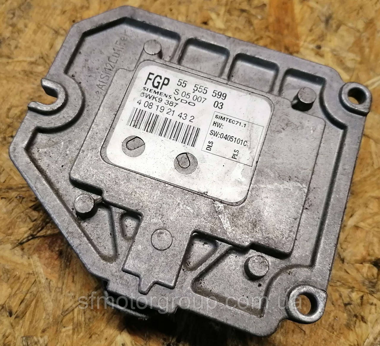 ファルガー オーヴィド キャンバスボード Блок управления двигателя Opel Z18XE 55555599 , 55 555 599