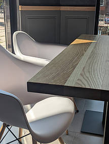 Прямокутні столи з масиву ясена, Опора Серія 1