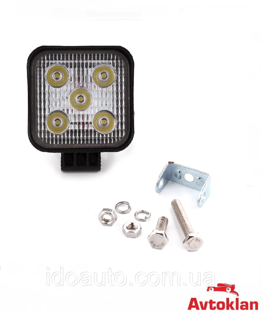 Додаткові світлодіодні фари LED Белавто BOL0513 15W квадратні дальній 83x83x33mm. 10-60V DC, 15W (5х3W),
