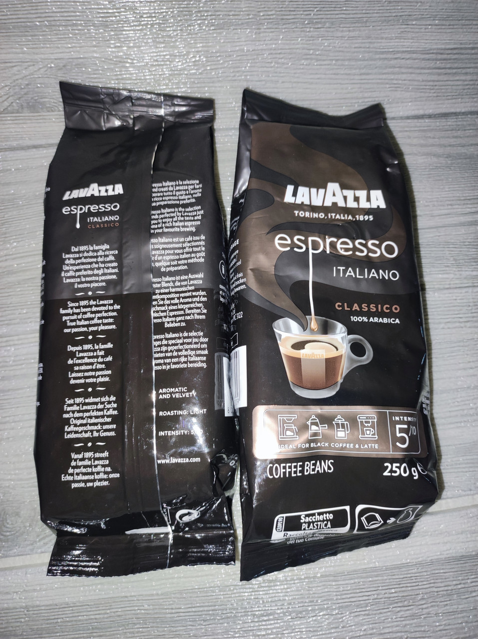 Кофе зерновой Lavazza Espresso Italiano 250 g. Италия. - фото 1 - id-p1674522348