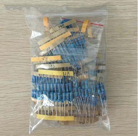 Комплект решісторів 300 шт./лот 1Вт 1% 30 значень x 10 шт. 1K - 1M