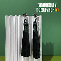Женские серьги с зелеными кисточками из нитей длиной 10 см. с замком гвоздиком