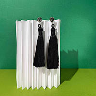 Женские серьги с черными кисточками из нитей длиной 12 см. с замком гвоздиком