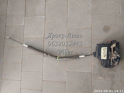 Замок дверцят правої АУДІ AUDI ТТ 000035578