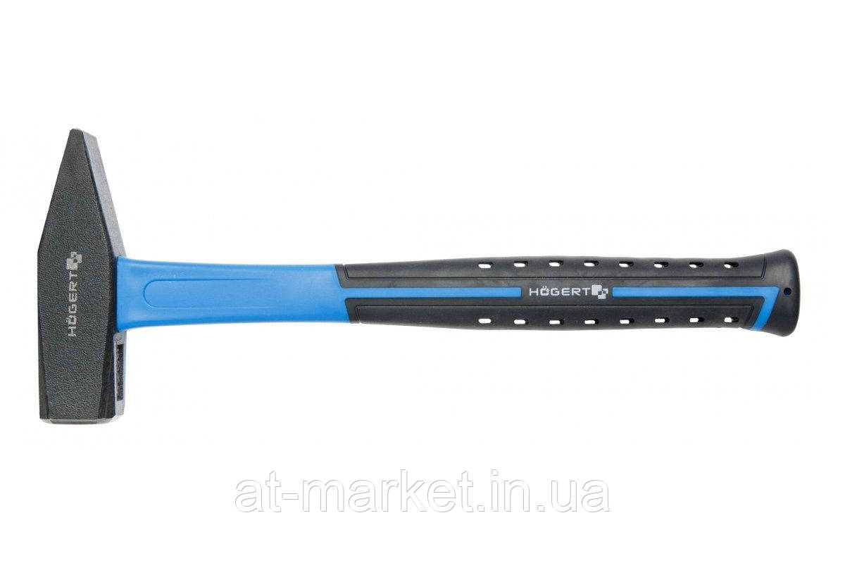Молоток слюсарний 800 р., з рукояткою зі скловолокна Hoegert HT3B028