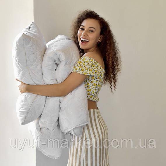 Ковдра 200х220см 150г/м2 літня стьобана антиалергенна  Air Dream Classic "Троянди", фото 1