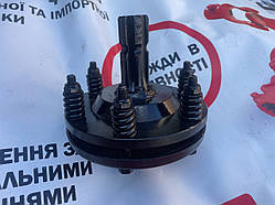 Фрикційна муфта карданного вала. Фрикційна муфта на кардан ВОМ. Муфта фрикційна універсальна 8х8