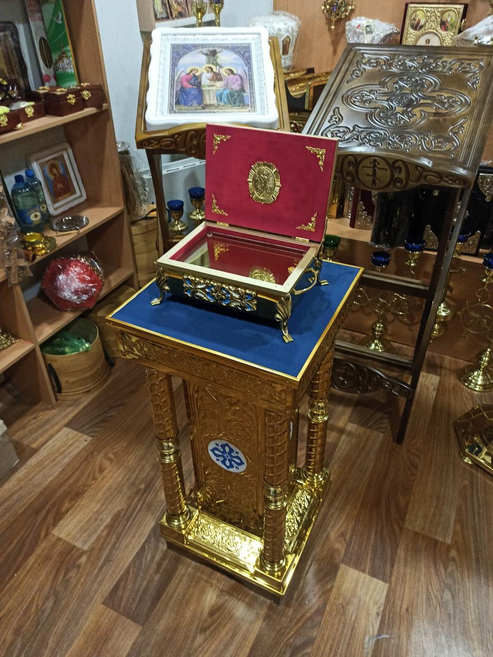 Підставка під ковчег або ливарне блюдо з карбуванням 40х40х90см, фото 1