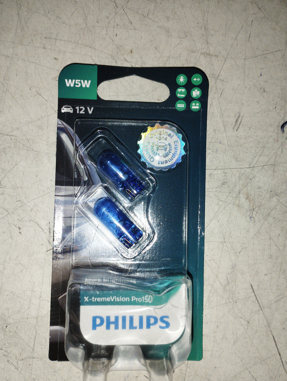 Philips X-tremeVision Pro150 Lampadine W5W - Coppia, +150% Luminosit&agrave;, Lunga Durata