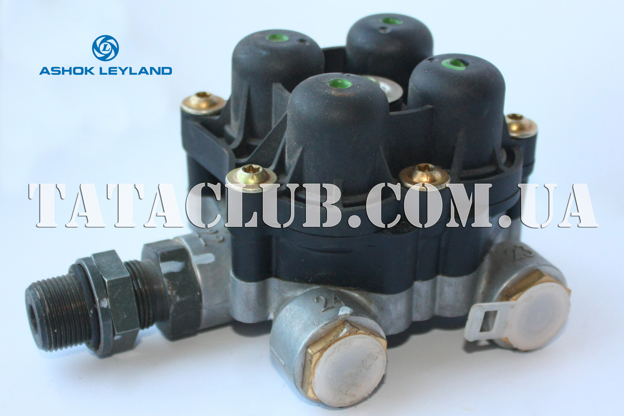 Клапан тормозов пневмосистемы четырехконтурный защитный KNORR-BREMSE /Ashok Leyland - фото 1 - id-p275659735