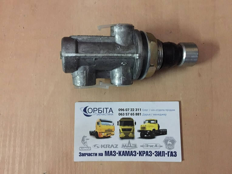 Аяқтары бар брюнеткамен дәретханада жыныстық қатынас Орыс секс фильмдерін онлайн көру