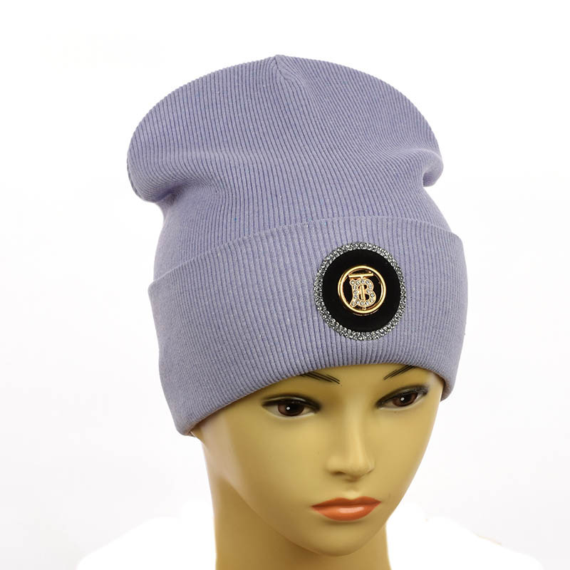 Молодіжна шапка з декором "BTF" світло-бузковий