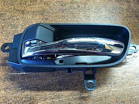 Nissan Pathfinder 2013-2020 Внутрішня ручка ліва передня задня Нова Оригінал