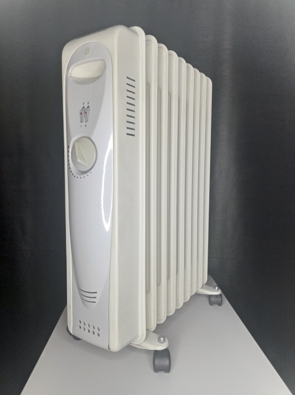 Масляний обігрівач HELLWEG 2000W 9 ребер вживаний