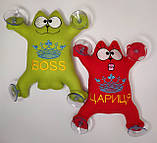 Іграшка в машину кіт Саймон із яйцями з вишивкою 26*15 см У наявності сині, жовті, салатові, рожеві та червоні., фото 4