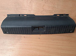 Накладка порога замка багажника Chevrolet Epica 2006-2011 96637730